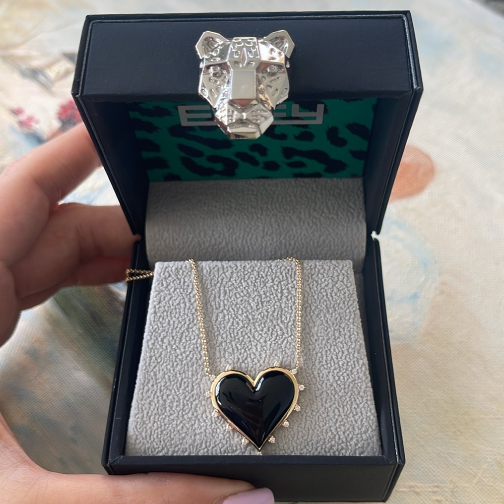 $2,435 EFFY New Authentic EFFY
14K Yellow Gold Diamond & Onyx Heart Necklace